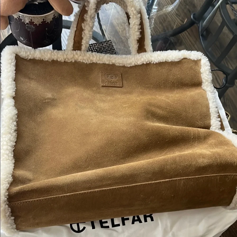 Telfar x UGG Brown Shearling med Tote Bag - Picture 2 of 5